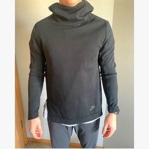 NIKE funnel neck hoodie size medium black